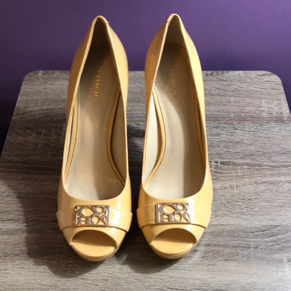 Coach peep toe heels size 9.5